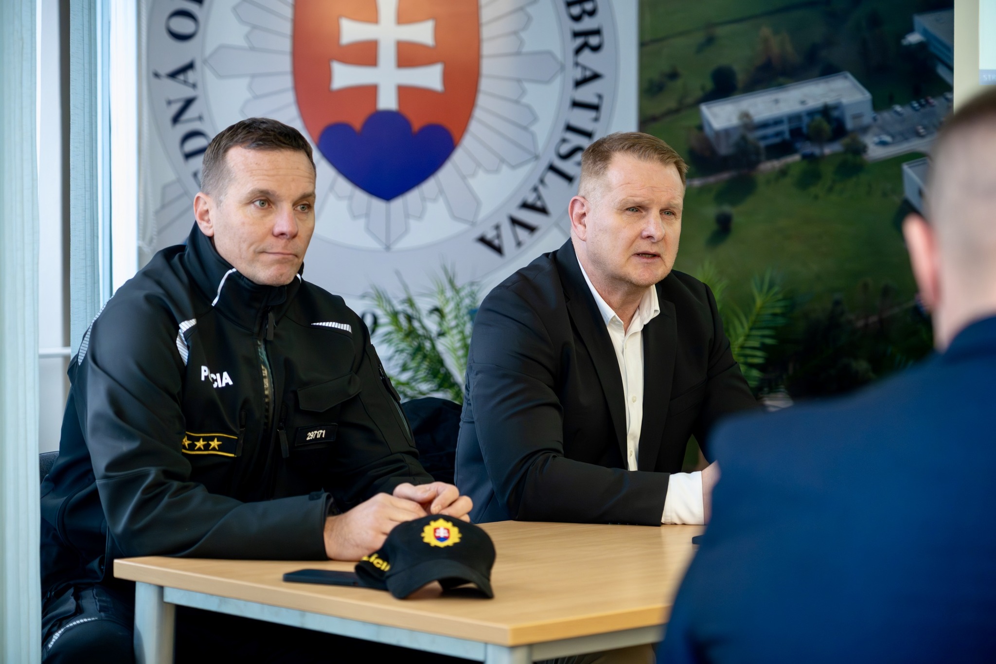 urad pre ochranu ustavnych c 